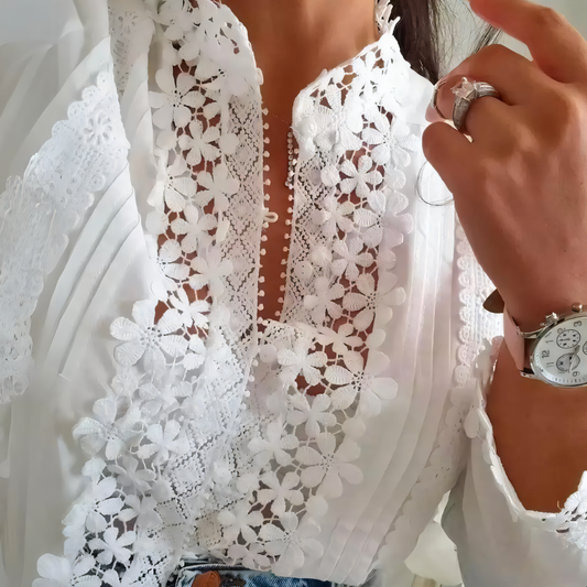 Yassi | Floral Lace Blouse