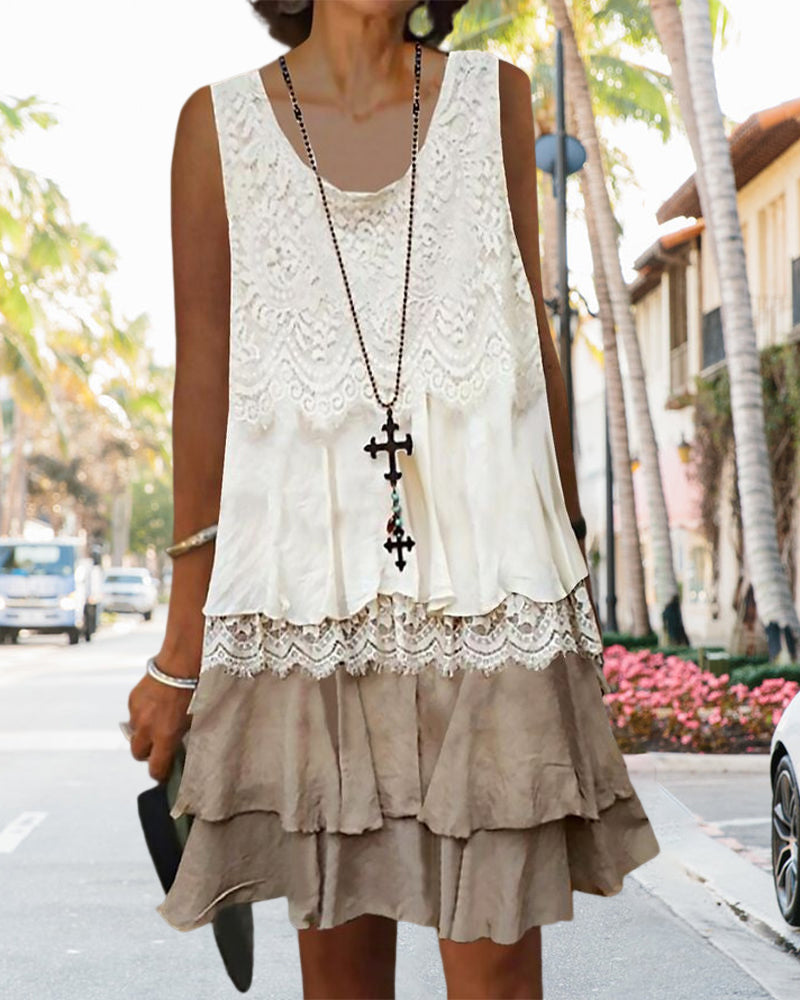 Sleeveless lace dress